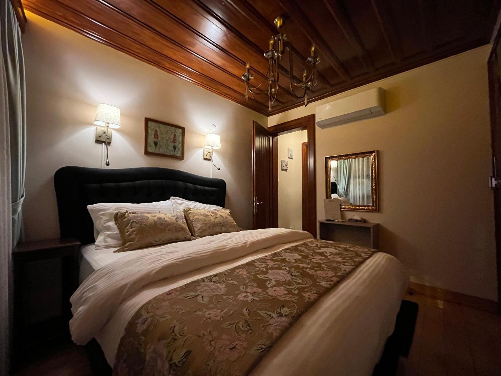 Lily Mansion Apartment Истанбул Екстериор снимка